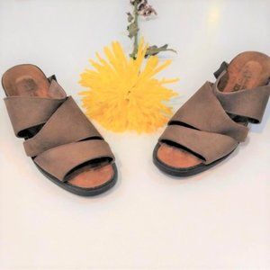 Naot Strappy Sandals EU Size 38 / US 7 - 7.5